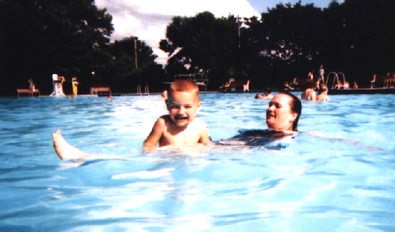 I can even float a little bit (with Mommy's help)...